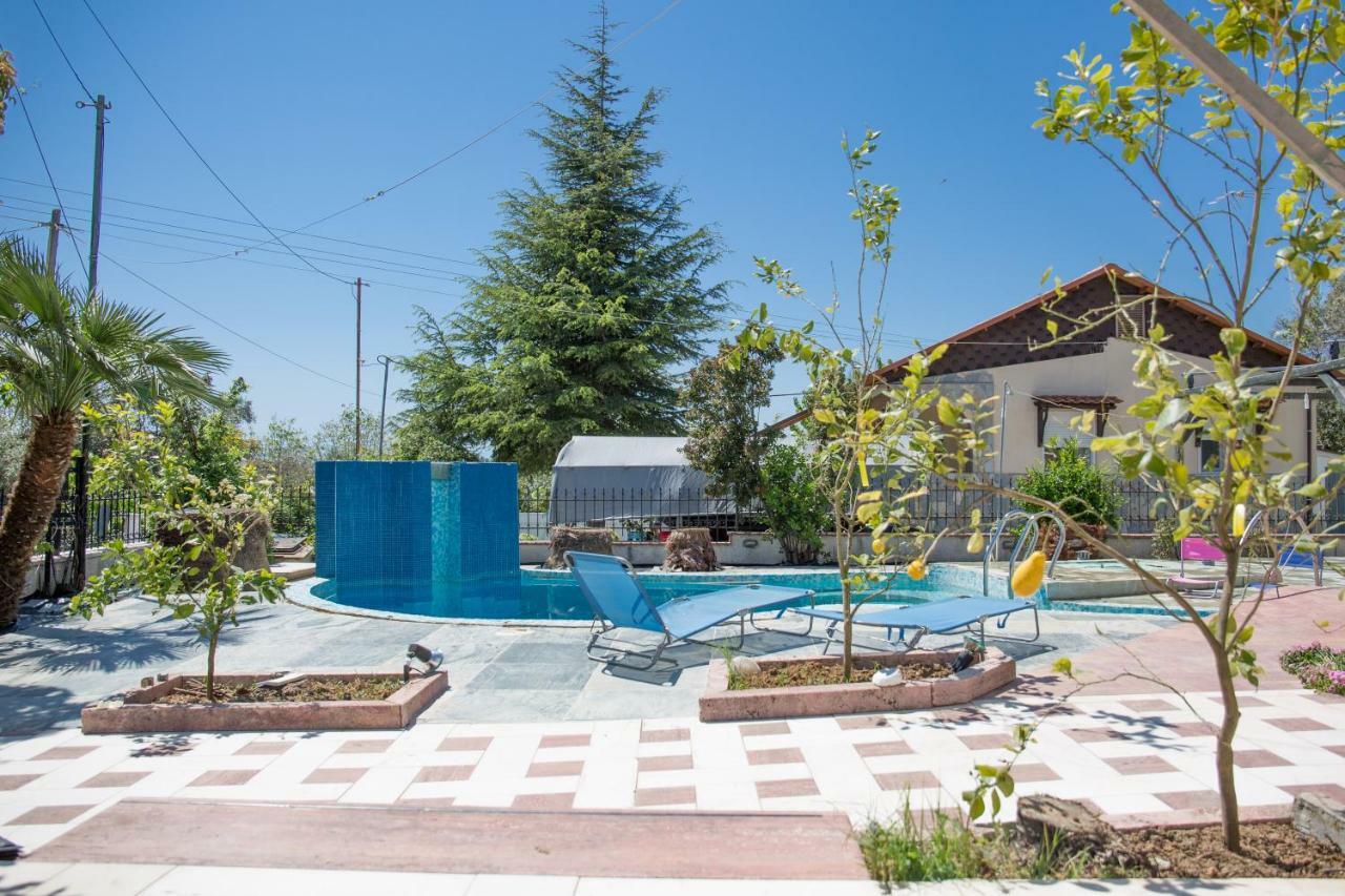 Rural Villa Private Pool, Bbq, Court ,20' Airport Nea Kallikrateia Экстерьер фото