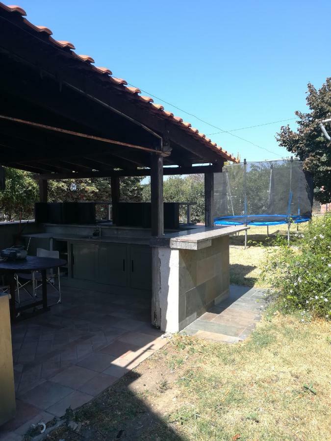 Rural Villa Private Pool, Bbq, Court ,20' Airport Nea Kallikrateia Экстерьер фото