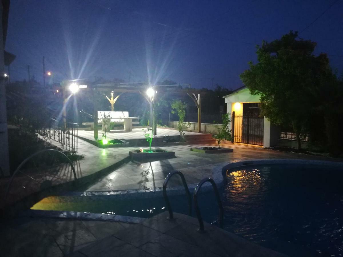 Rural Villa Private Pool, Bbq, Court ,20' Airport Nea Kallikrateia Экстерьер фото